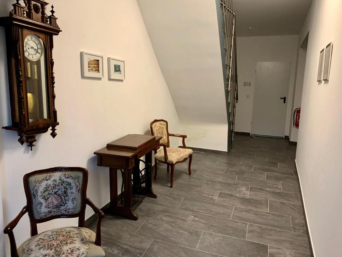 ホテル Gaestehaus Residenz Aurora Friedrichsthal エクステリア 写真